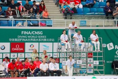 水立方跳水賽：裁判和運動員誰更需要好視力護眼貼？